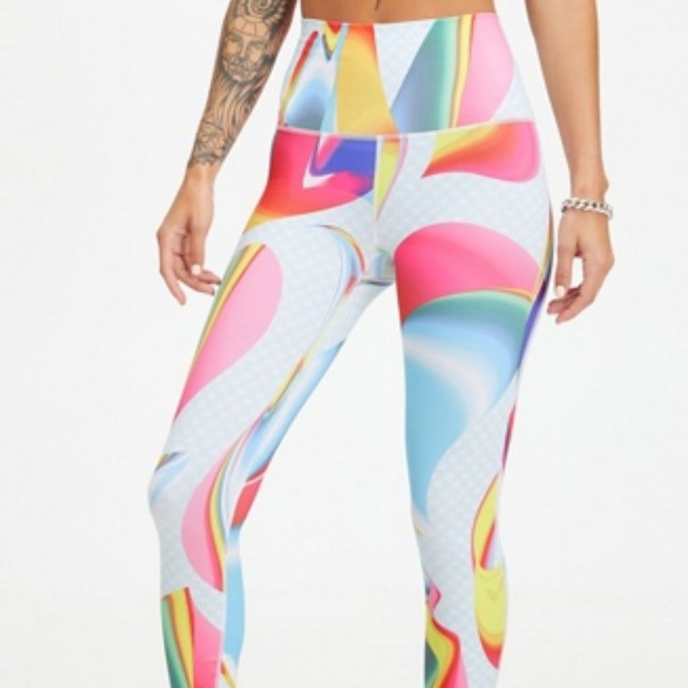 Fabletics Define Ultra High-Waisted 7/8 Leggings Carnival Size S